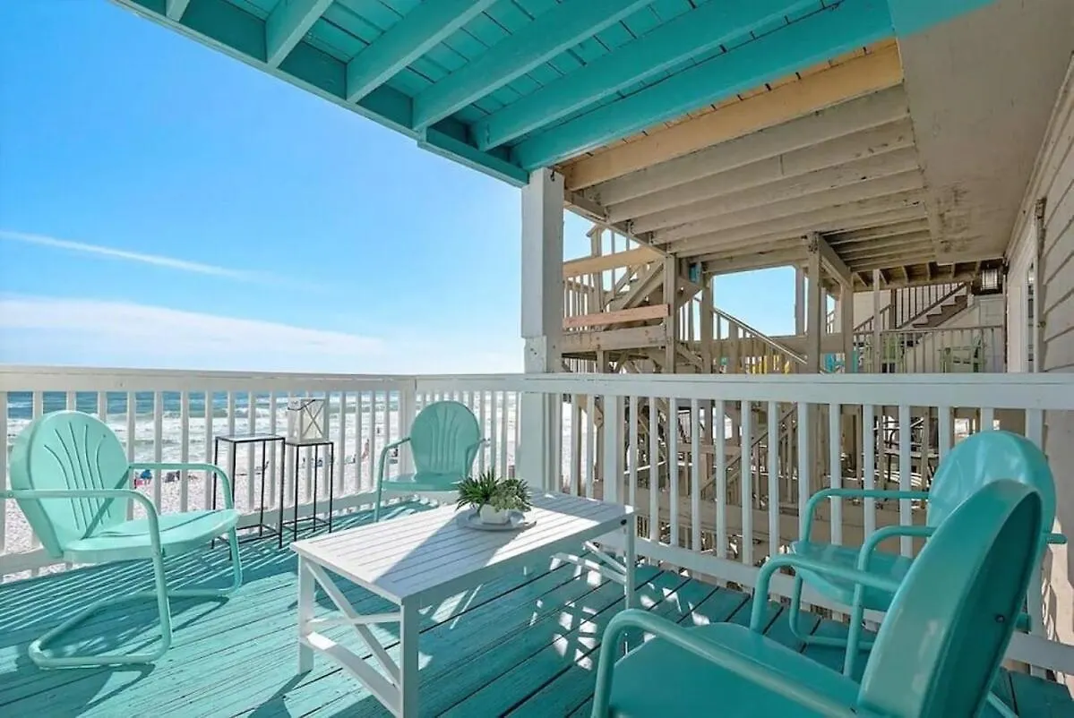 Seaquest 3 Stories Beach Front Villa Destin Holiday home